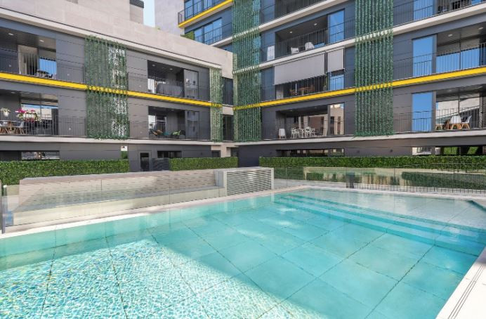 Piscina comunitaria en Palma de Mallorca