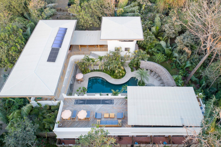 Nomadic Hotel/Andres Garcia Lachner