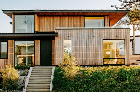 Alec Petros Studio