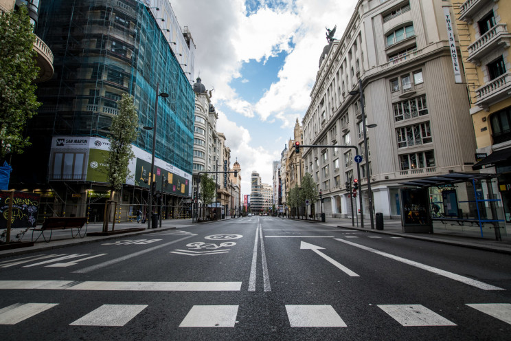Imagen de la calle Gran Vía (Madrid) vacía / Gtres
