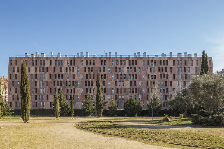 Promoción de viviendas en Villaverde, Madrid, de Lazora / Lazora