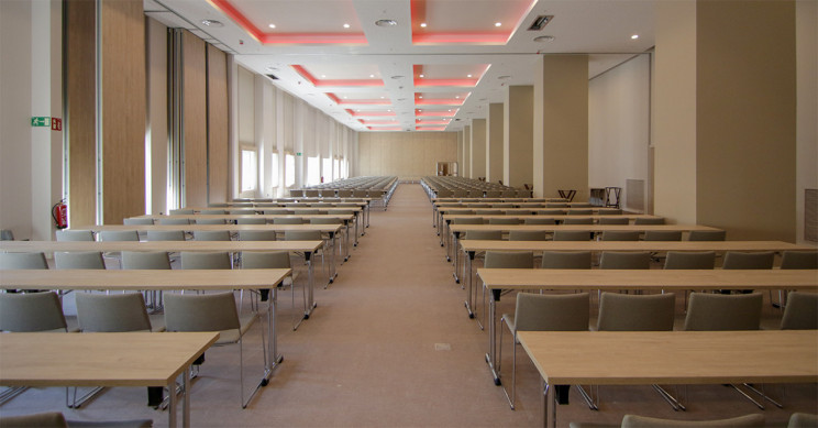 Una de las salas de reuniones del Hotel RIU Plaza España.