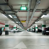 ¿Se pueden vender plazas de garaje a personas que no pertenezcan a la urbanización?