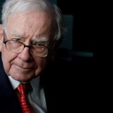 La inmobiliaria de lujo de Warren Buffett se alía con Larvia para entrar en España