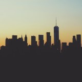 La inversión inmobiliaria mundial cayó un 28% en 2020, según JLL