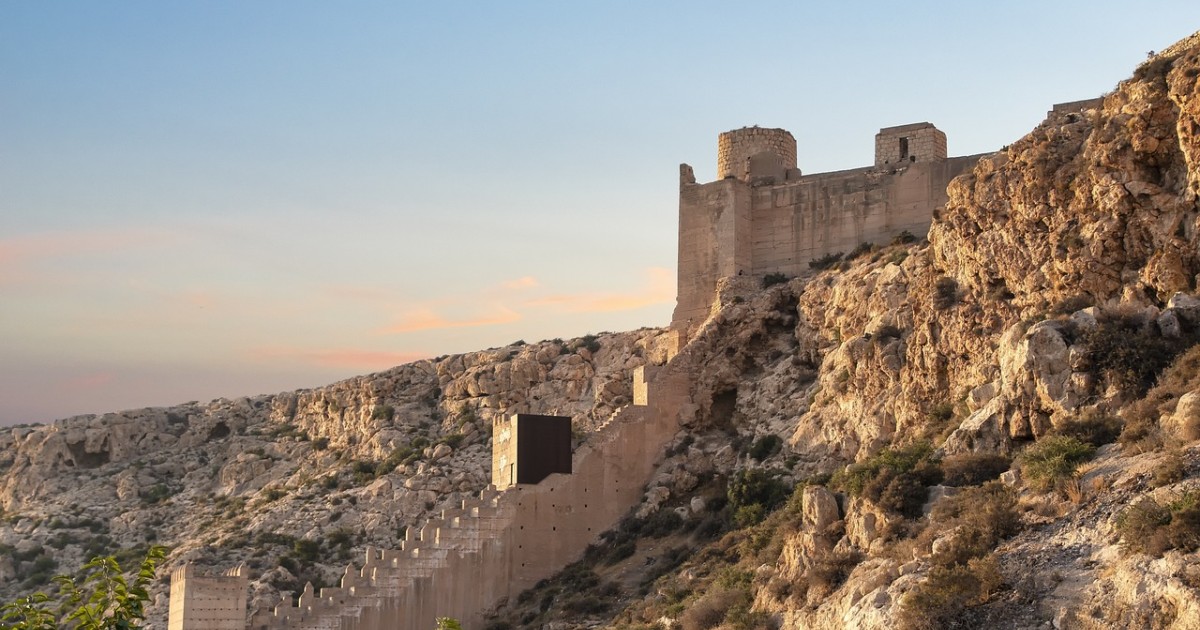 Alcazaba de Almería: qué ver, entradas y horarios — idealista/news