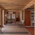 Live Sawn House es una casa con estructura de cedro en las proximidades del Monte Aso, Saitama, Japón.