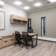 Habitación de un despacho utilizado como vivienda